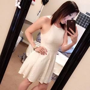 Meet your Posher, Victoria